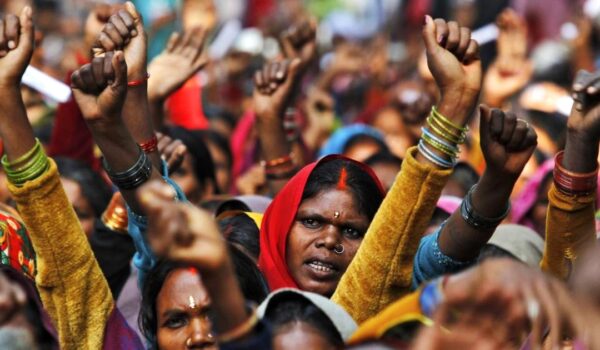 രാഷ്ട്രീയ തമ്പുരാക്കന്മാർക്ക് മനസിലാകാത്ത ആദിവാസി ജീവിതവും സമരവും