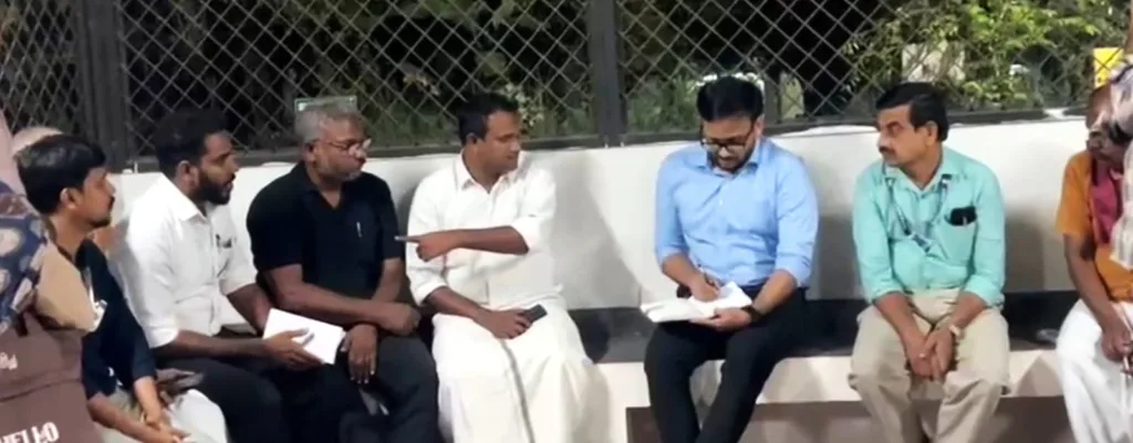 Members of the Action Council in discussion with the district administration in front of the Thrissur Medical College mortuary.