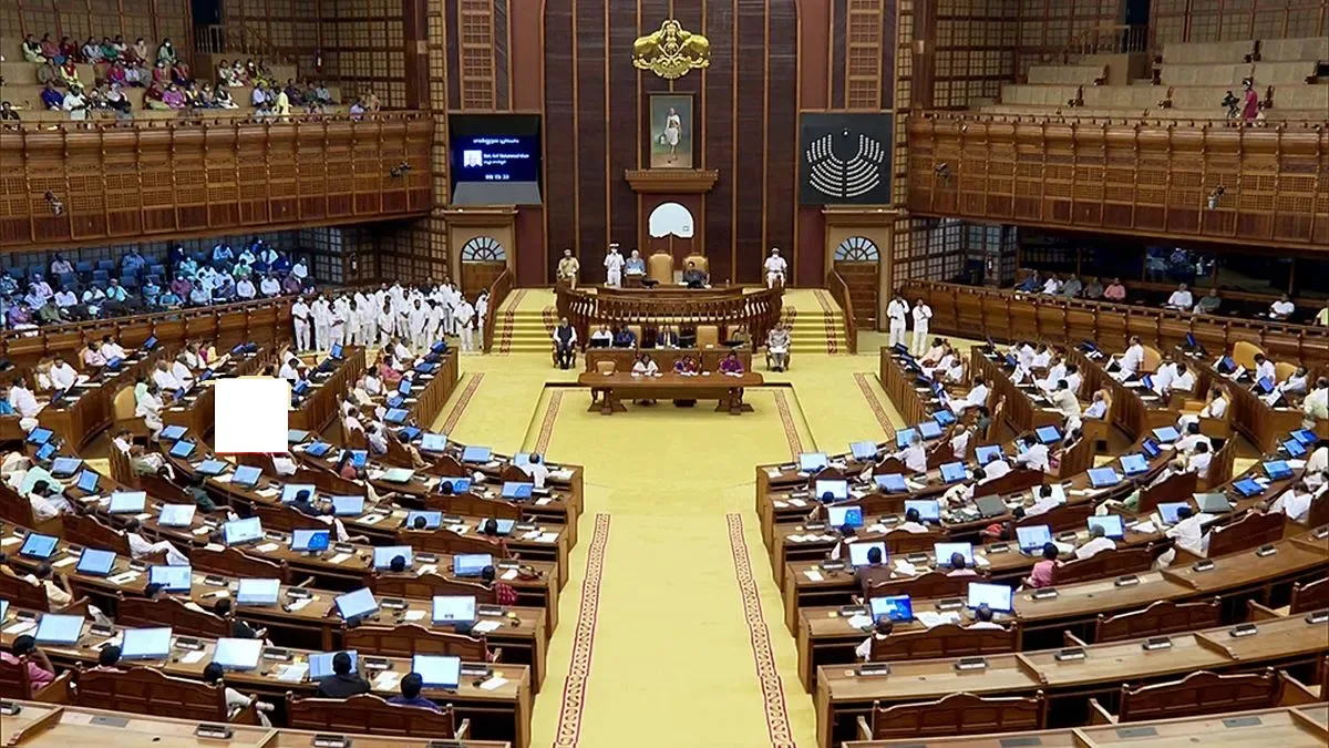 രാഷ്ട്രീയം സാമൂഹികത, മതേതരത്തം