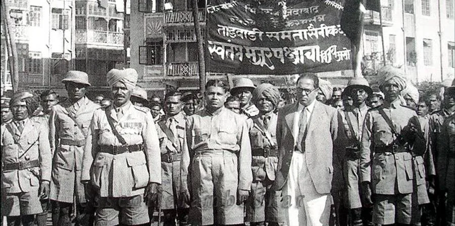 Babasaheb agitating as a leader of
Independent Labour Party (ILP) in 1936.