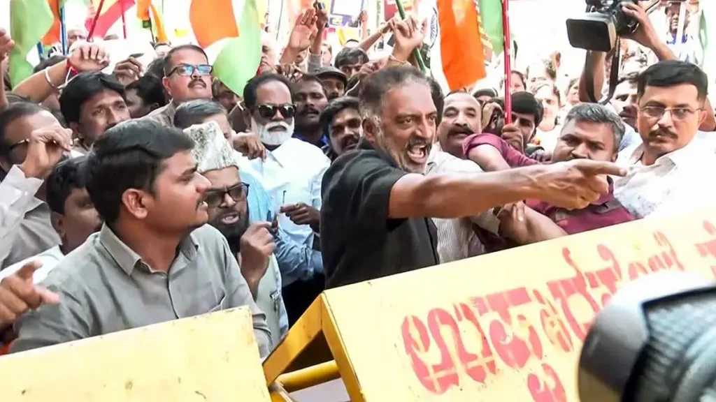 The actor and activist Prakash Raj at a protest in Bengaluru against the SIR exercise, on September 1